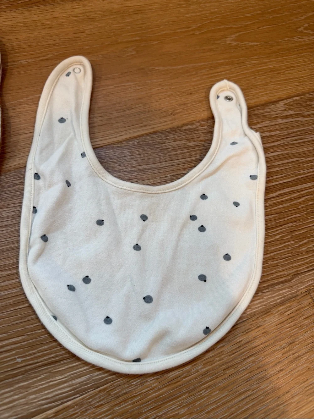 Quincy Mae • 2 Bibs